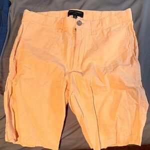 Banana Republic Men's Peach Cargo Shorts